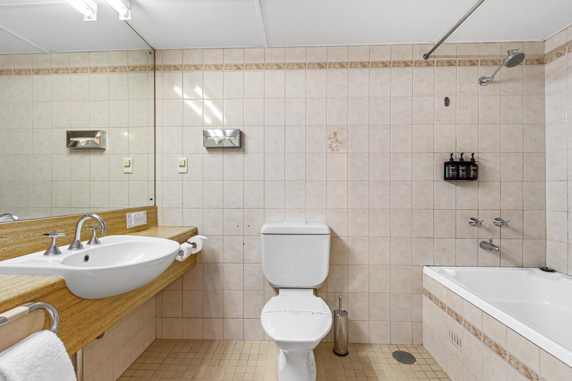 Comfort Hotel Adelaide Meridien North Adelaide Dış mekan fotoğraf